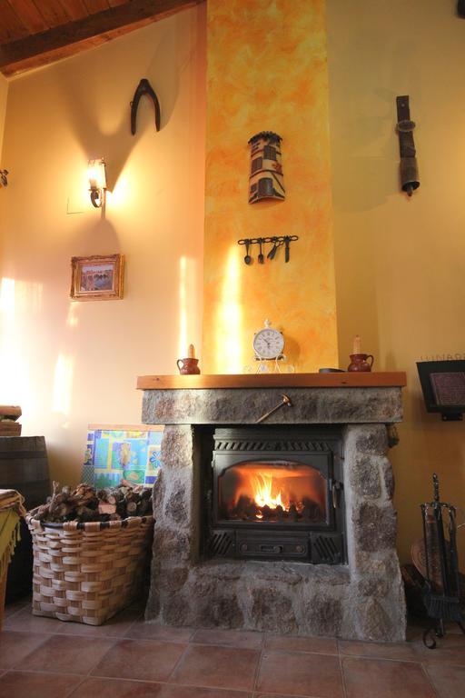 Casa Rural Luna Rosa Lancharejo ภายนอก รูปภาพ